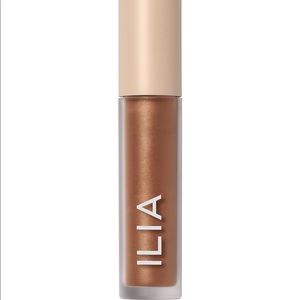 ILIA Liquid Powder Chromatic Eye Tint in Sheen